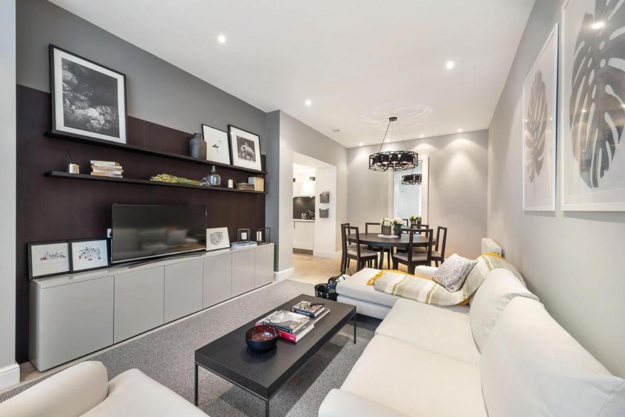 Prime Knightsbridge Mews - 4 Bed House *