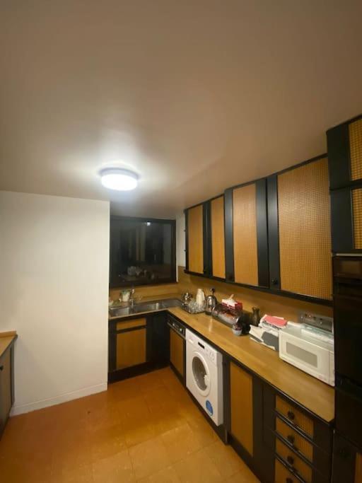 Piccadilly, Mayfair, Apartment *