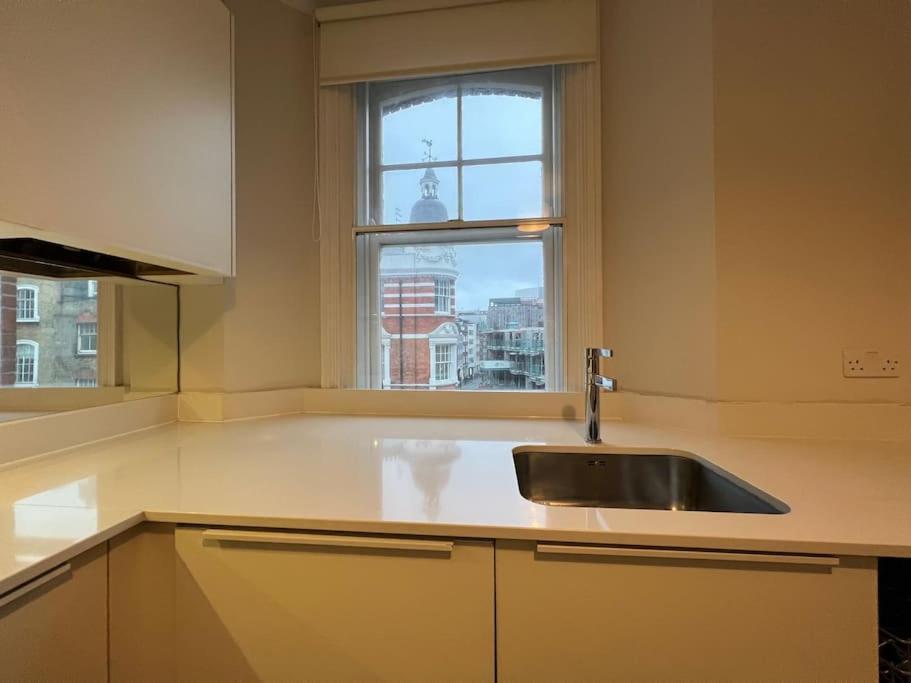 Modern Flat Near Oxford Street Leilighet