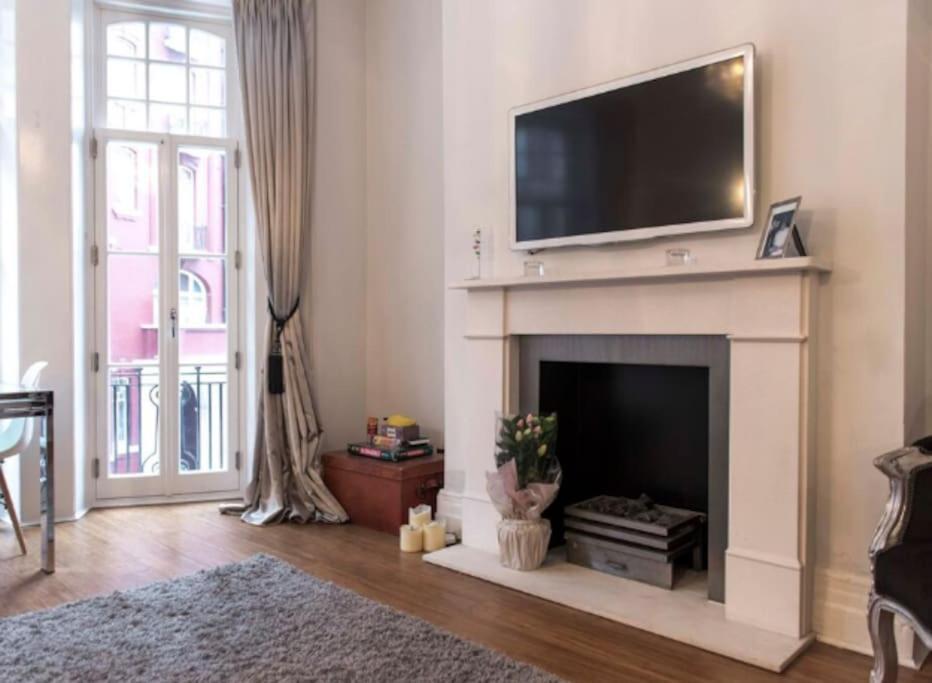 Apartamento Elegant Bright Flat - Sleeps 5 *