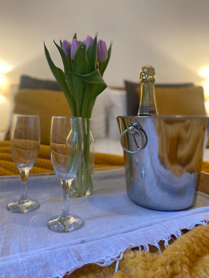 Accommodatie bij particulieren Guest Bedroom With King Size Bed In Brixton Londen