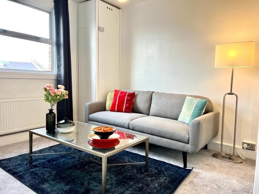 Kennington / Oval Apartment *
