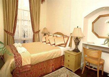 Piccolino Hyde Park London