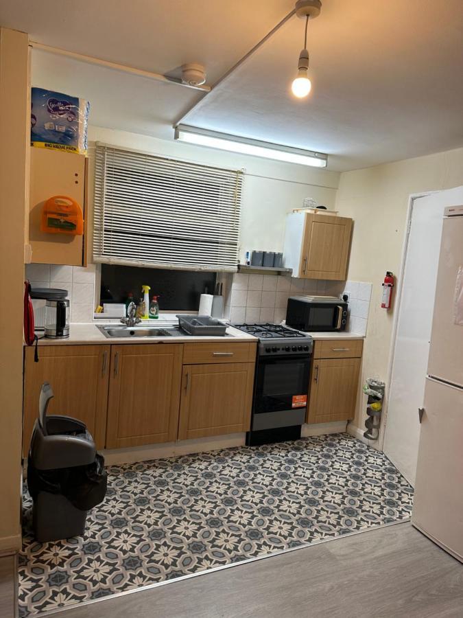 Leilighet Amazing And Lovely 2- Bedroom First Floor Flat London