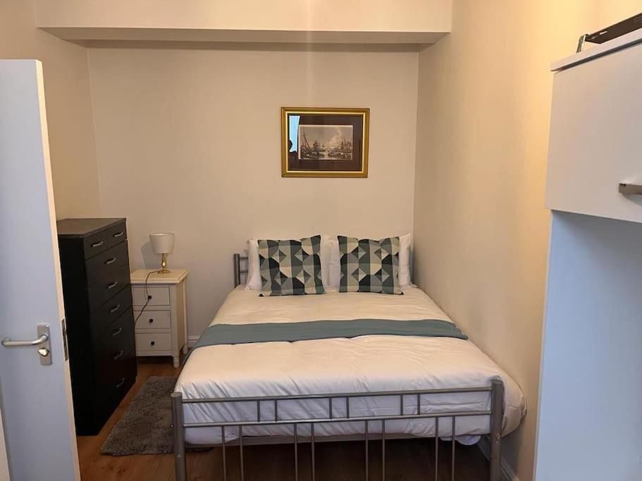 Appartement 2 Bed Flat In Canning Town *