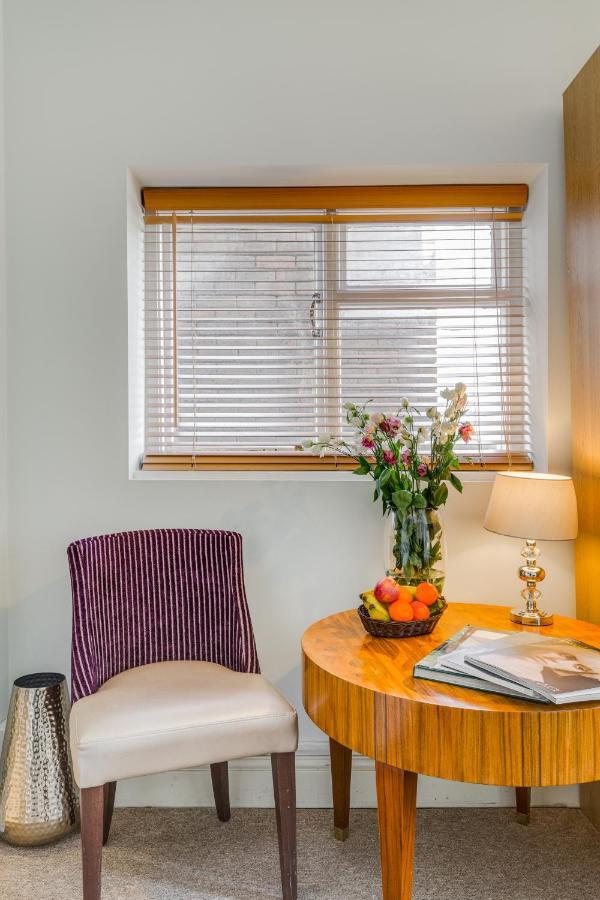 1 Lexham Gardens Hotel 3*