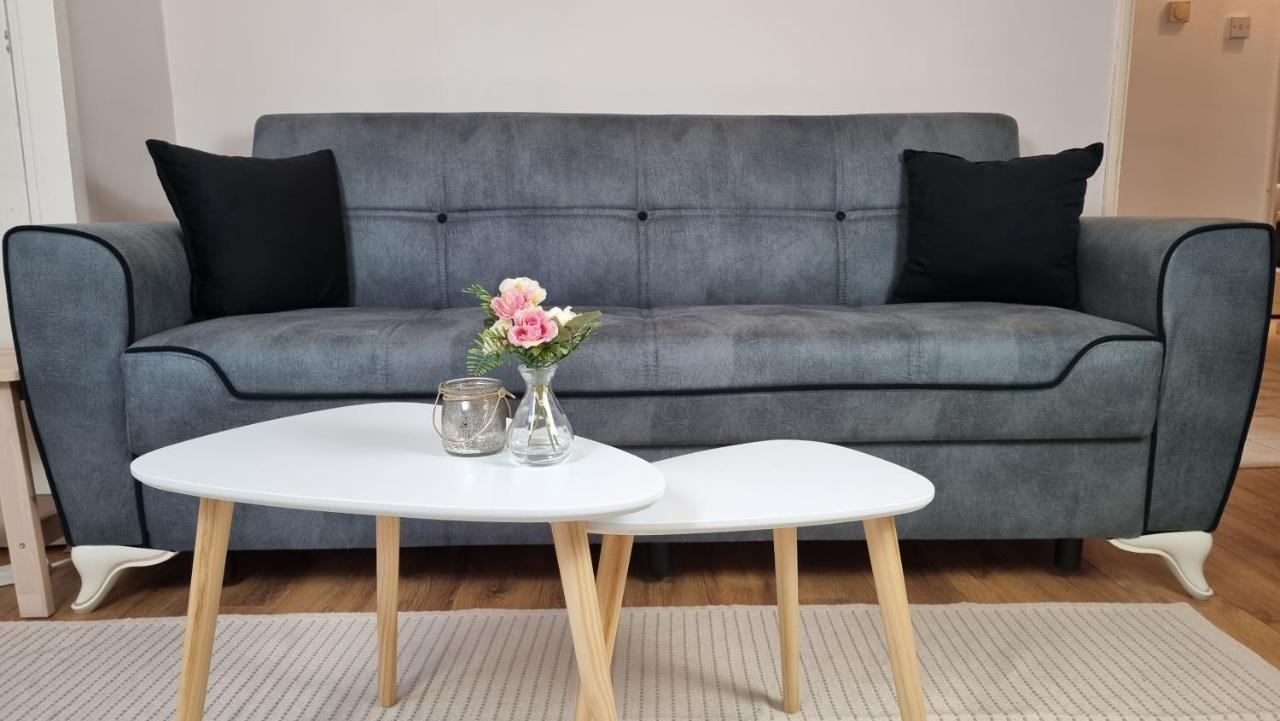 The Pearl Of Greenwich - Two Bedroom Flat Next To Cutty Sark * London