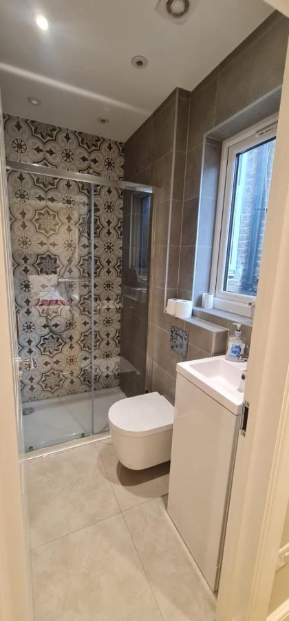 Modern Apartment London