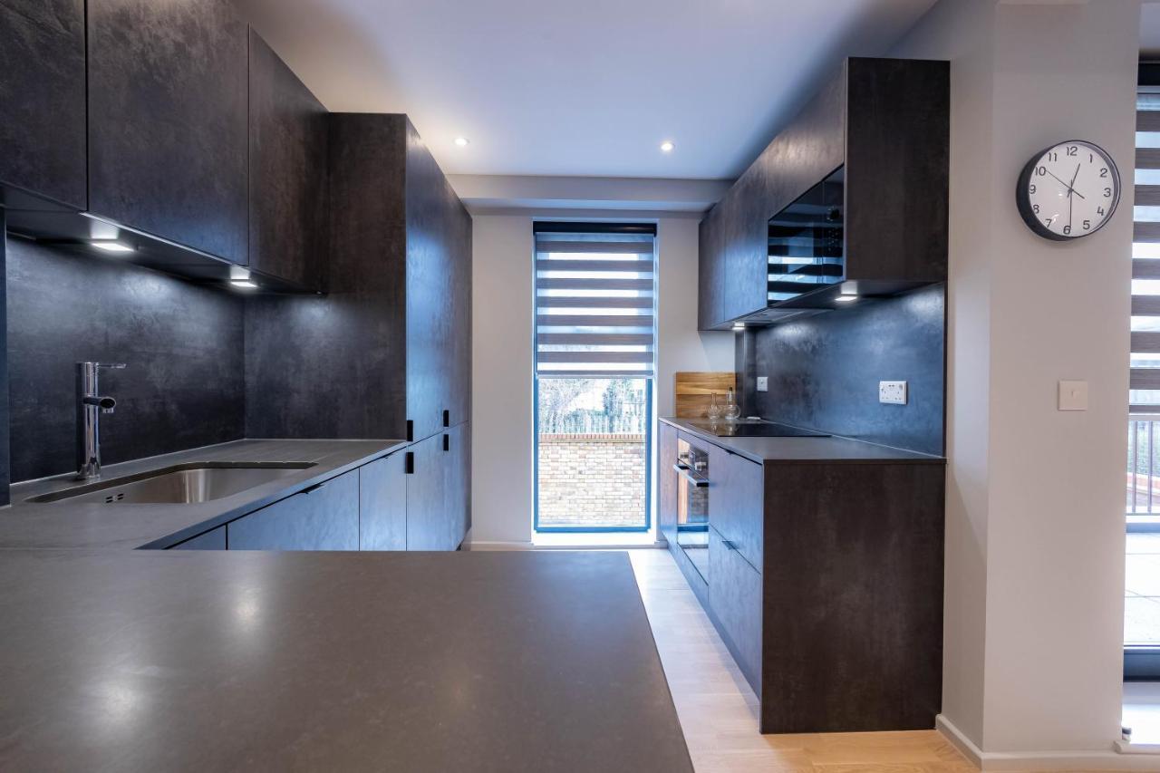 Holiday home Luxurious Hackney Near Train Station London
