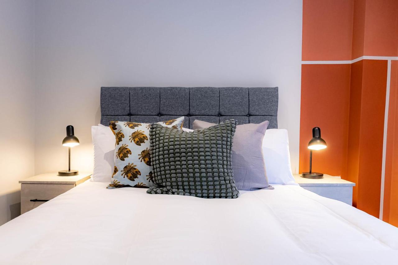 Holiday home Luxurious Hackney Near Train Station London
