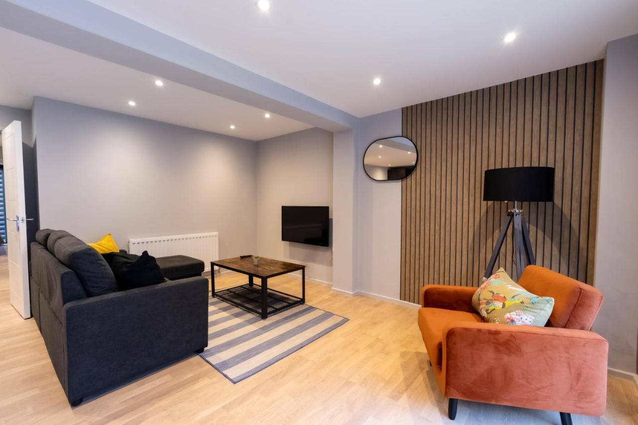 Luxurious Hackney Near Train Station Holiday home *
