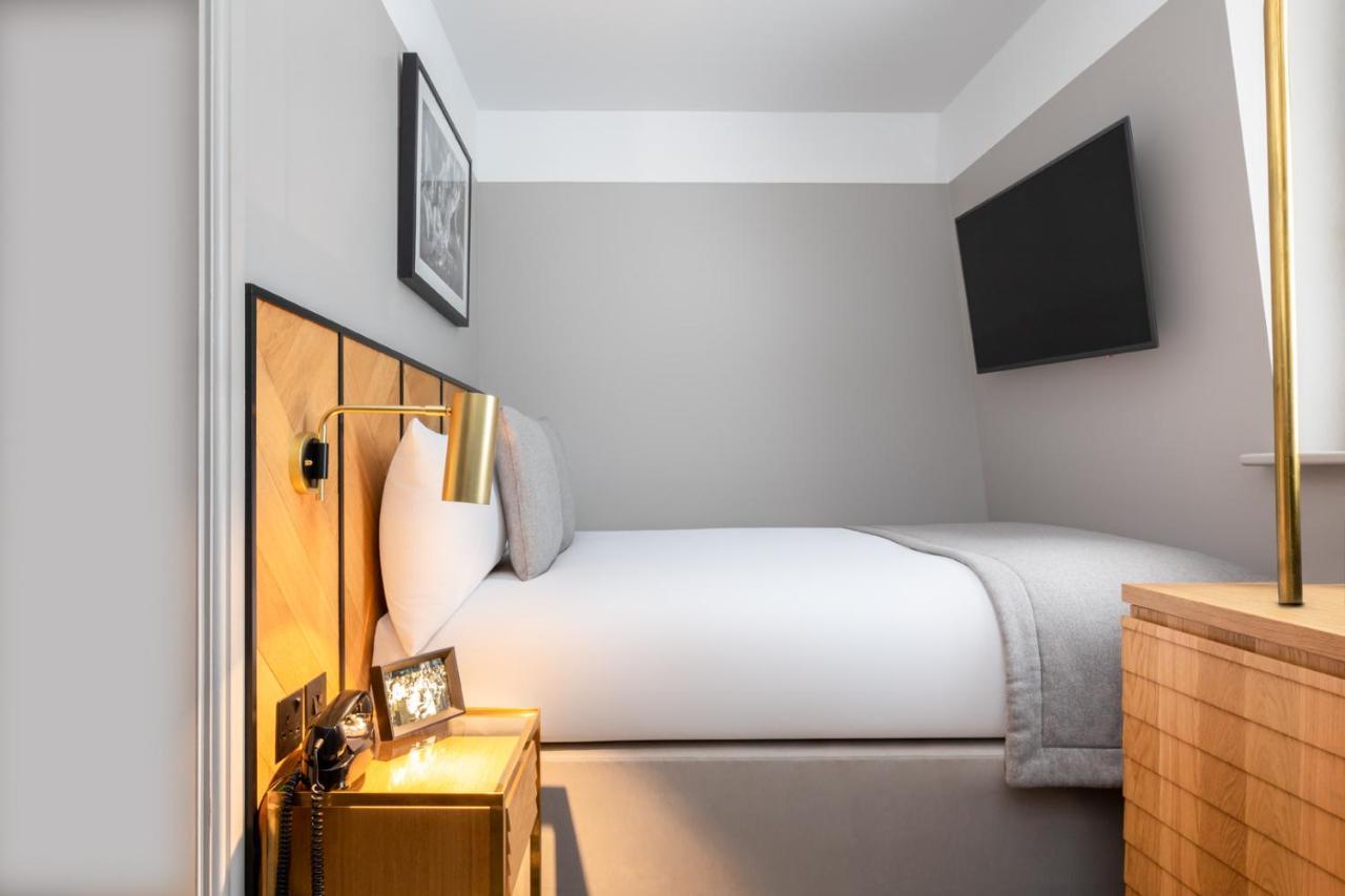Victory House Leicester Square Hotell London