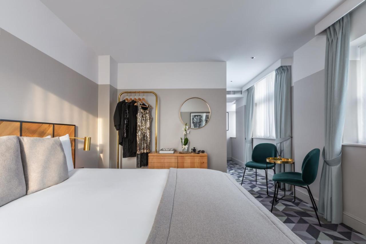 Victory House Leicester Square Hotell 4*