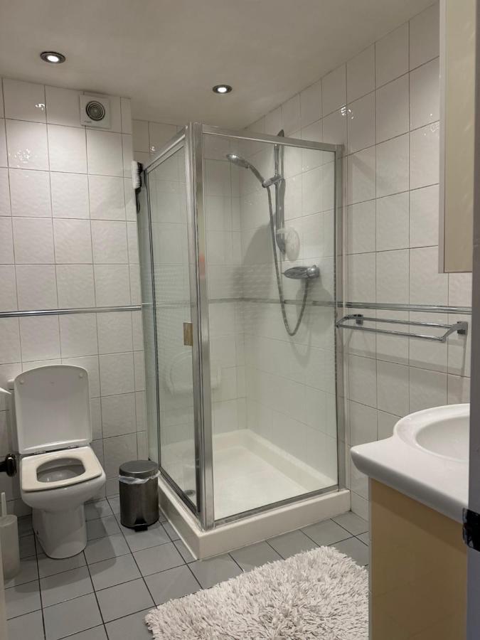Privatunterkunft Cozy Private For Single Use *