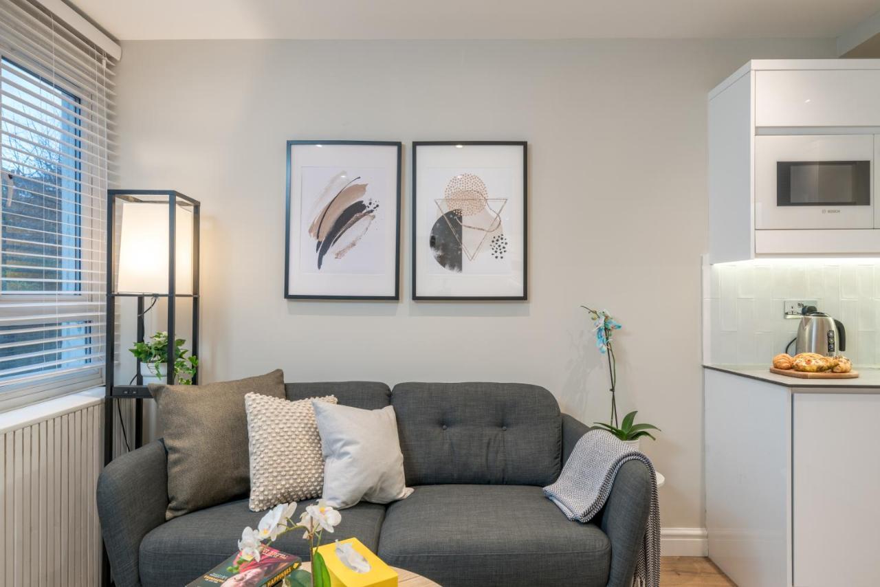 Westfield 2 Bedroom Near Notting Hill Appartement Londen