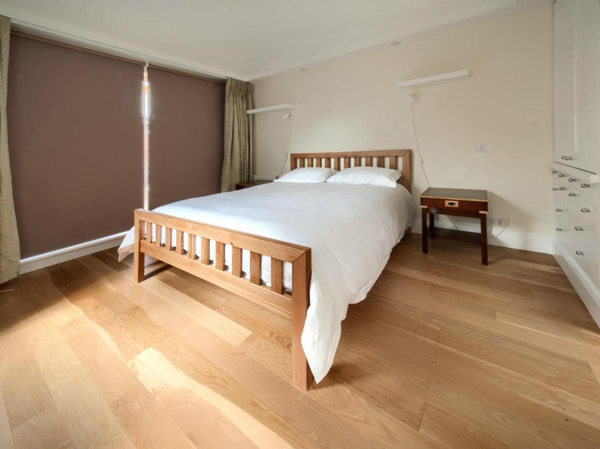 Serene Townhouse With Parking Сasa de vacaciones *