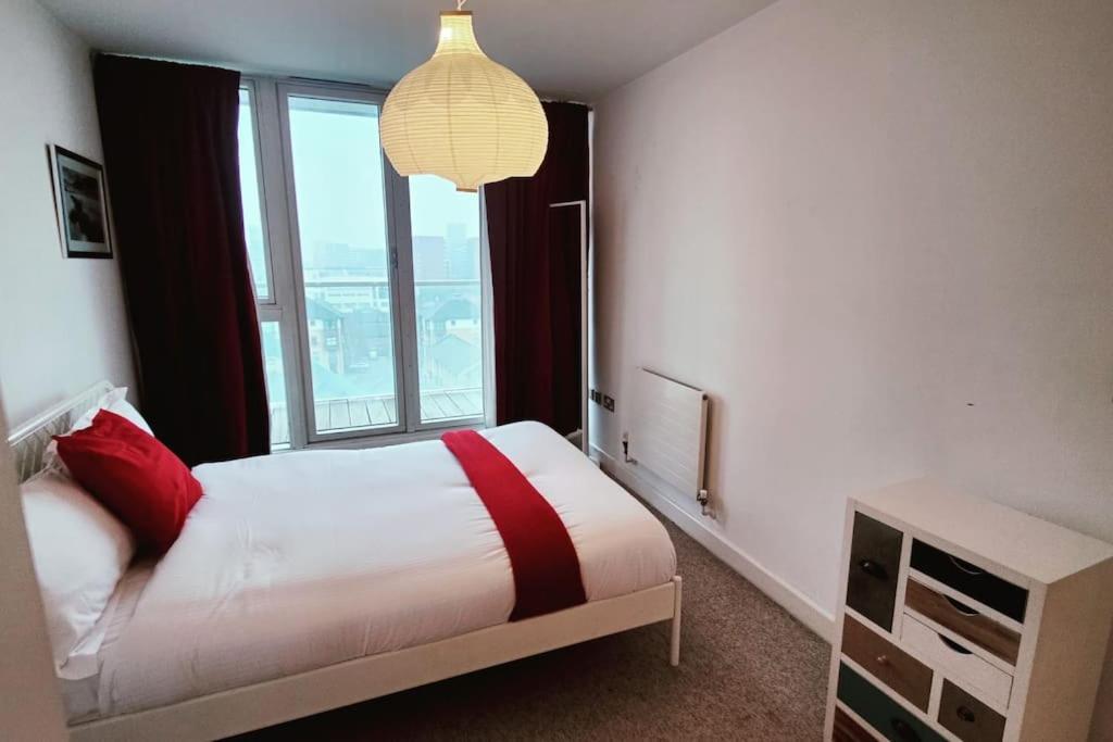 Custom House Apartamento *