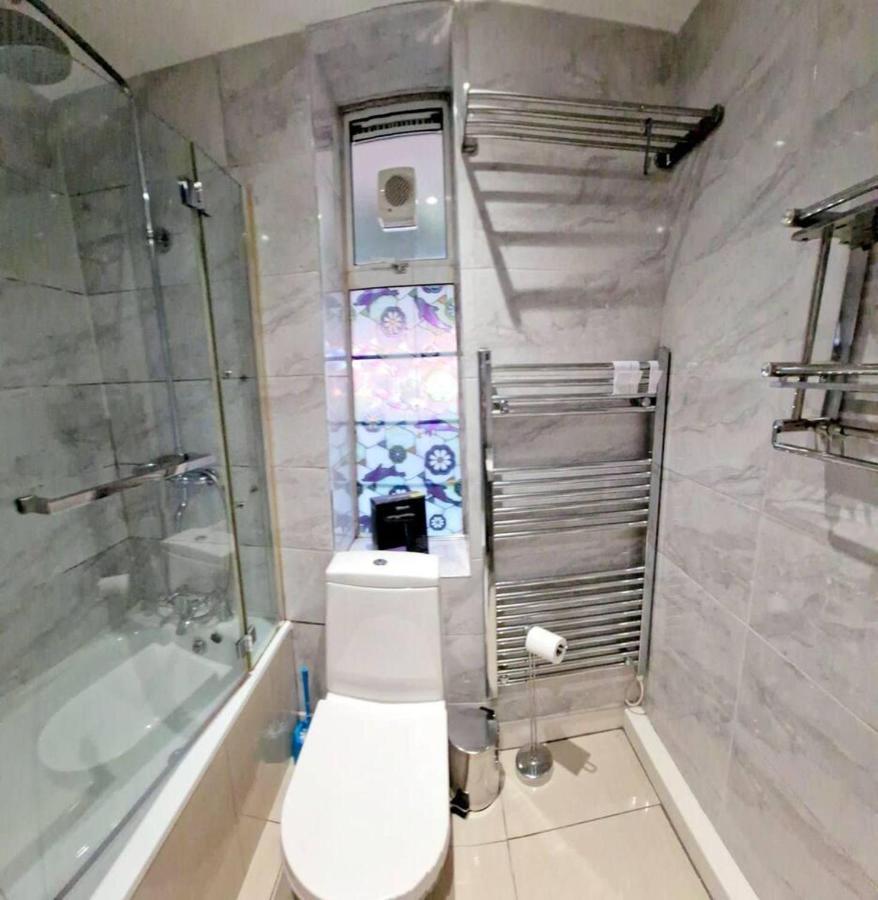 Vakantiehuis Modern 3-bed House In Surrey Quays