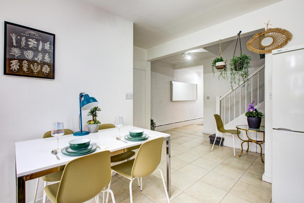 Apartment Gorgeous House 4 Bedrooms, 5-baths In Central Near Oxford Street *