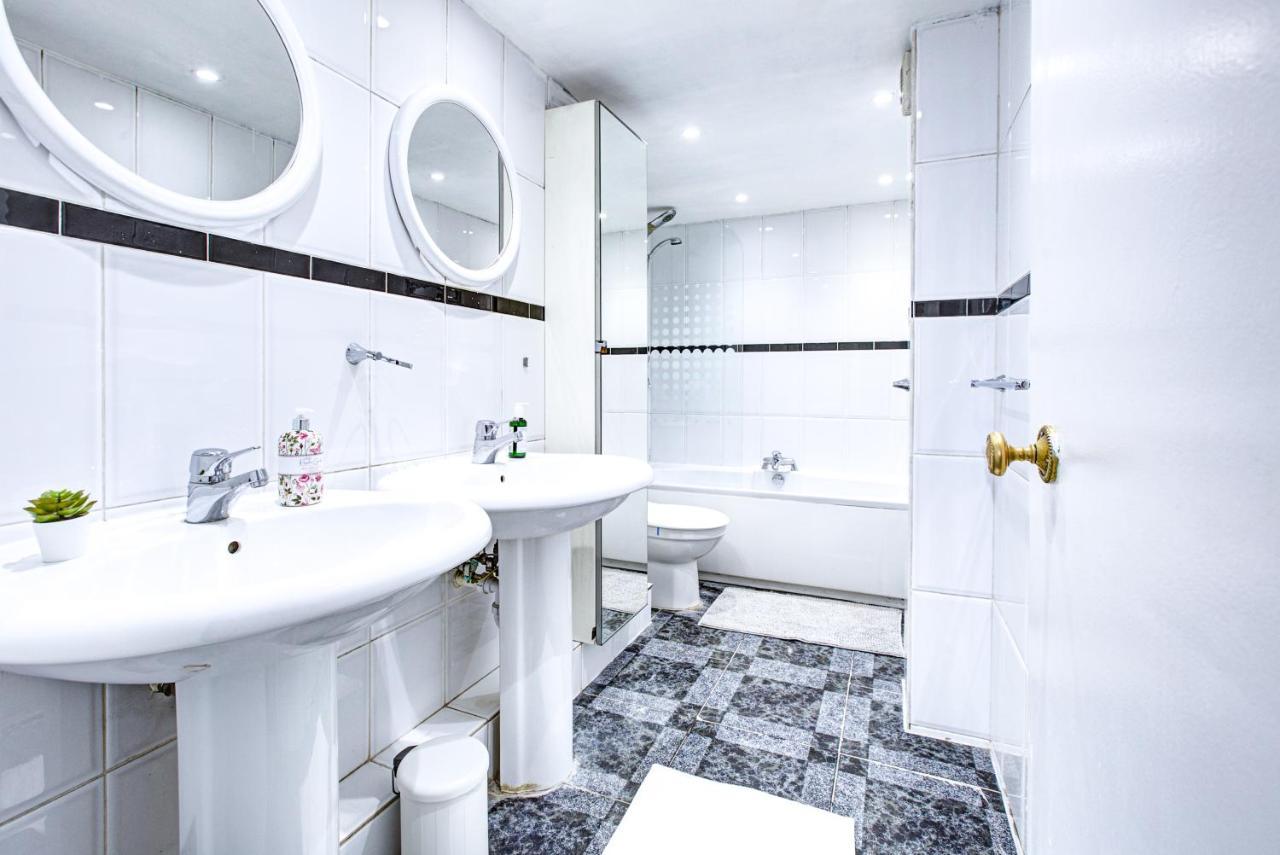 Apartment Gorgeous House 4 Bedrooms, 5-baths In Central Near Oxford Street *