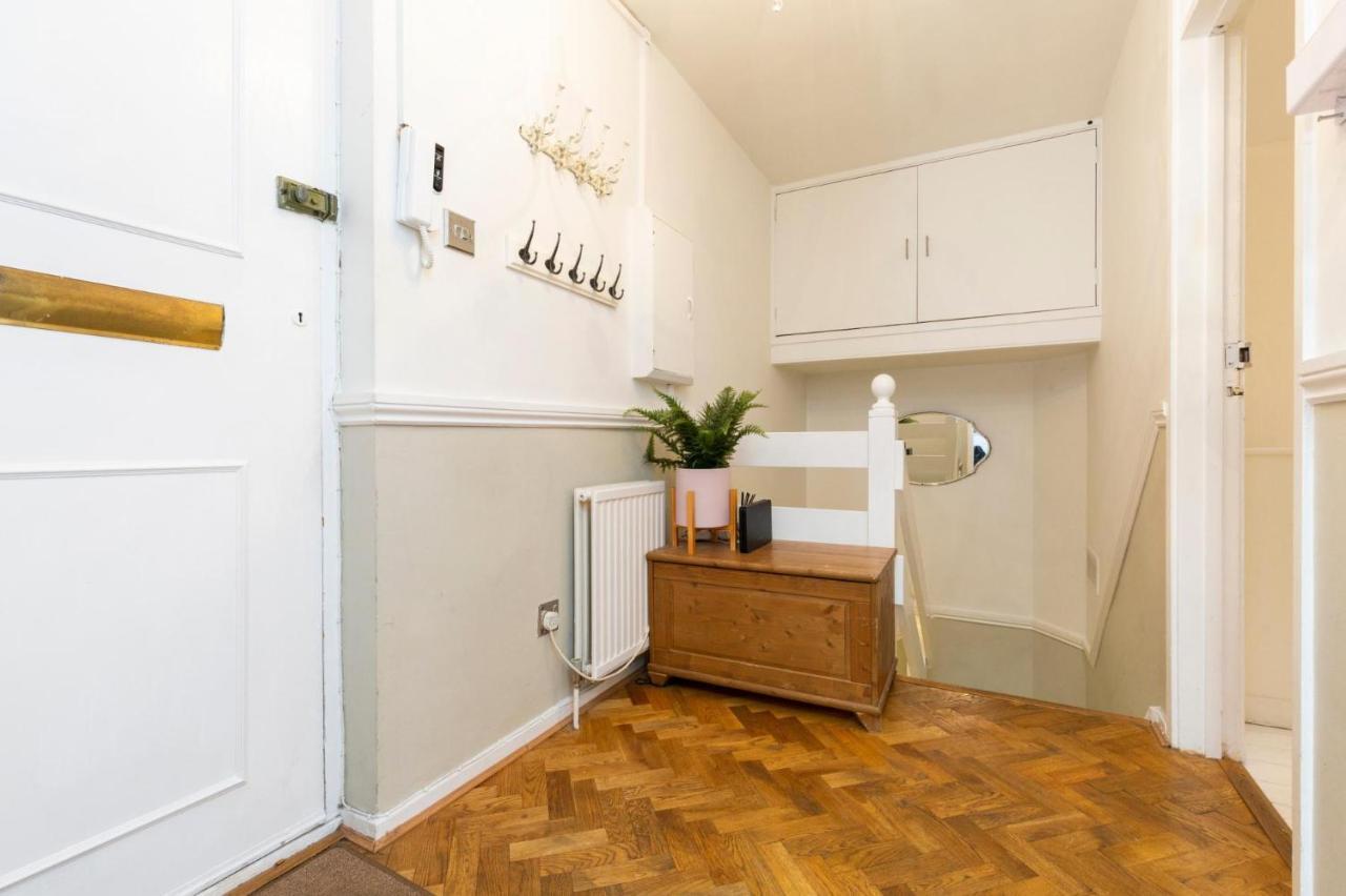 Contemporary 2bd Garden Maisonette Near Angel