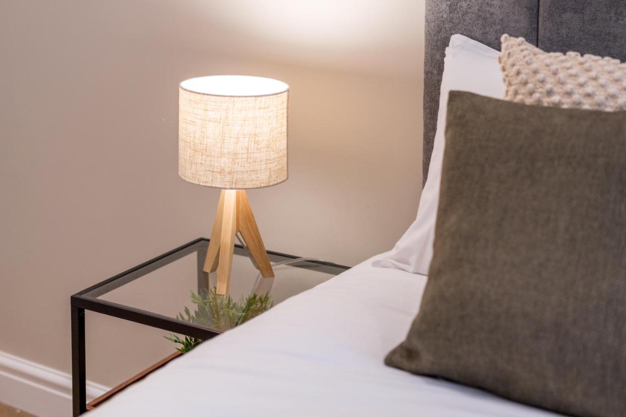 Westfield 2 Bedroom Near Notting Hill Appartement