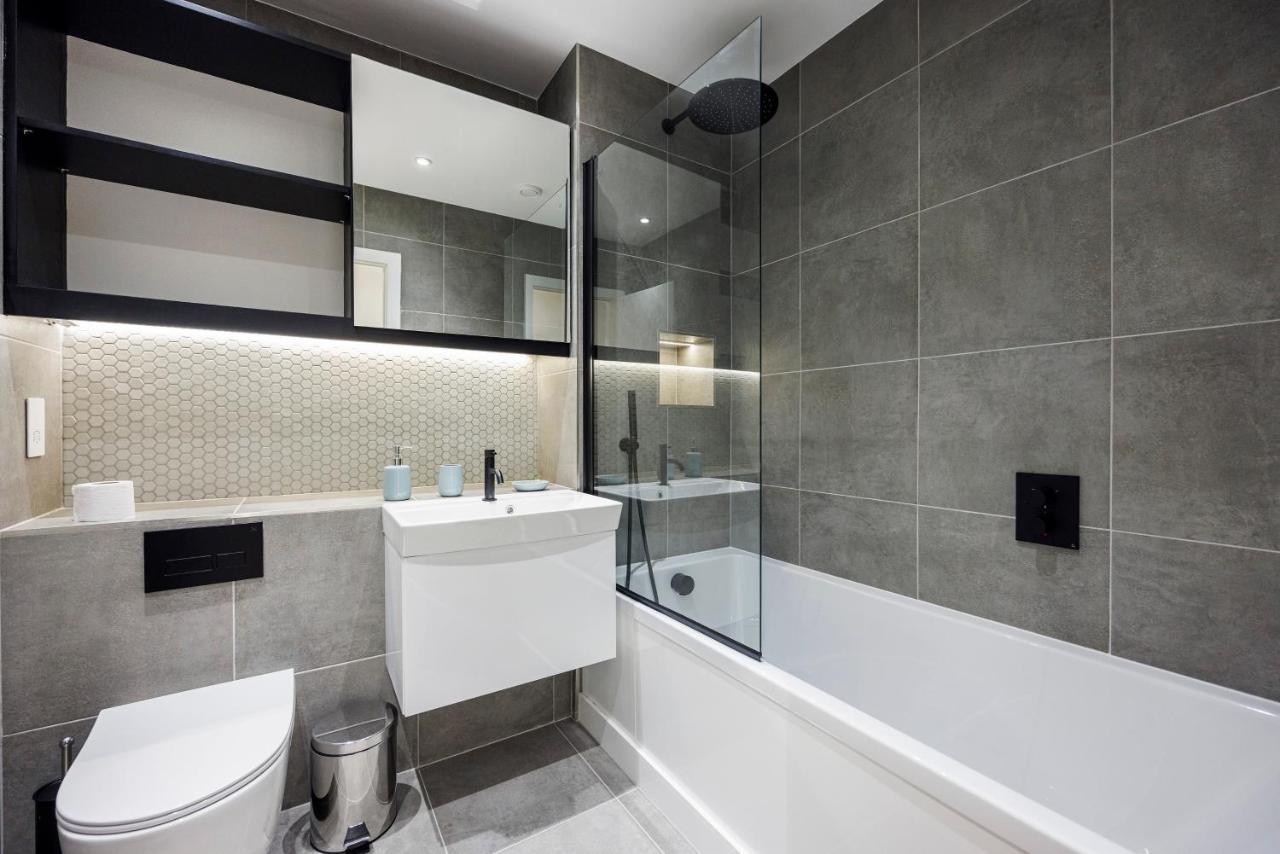 Luxury Spacious 2 Bed Apartment, - Sk Apartment *