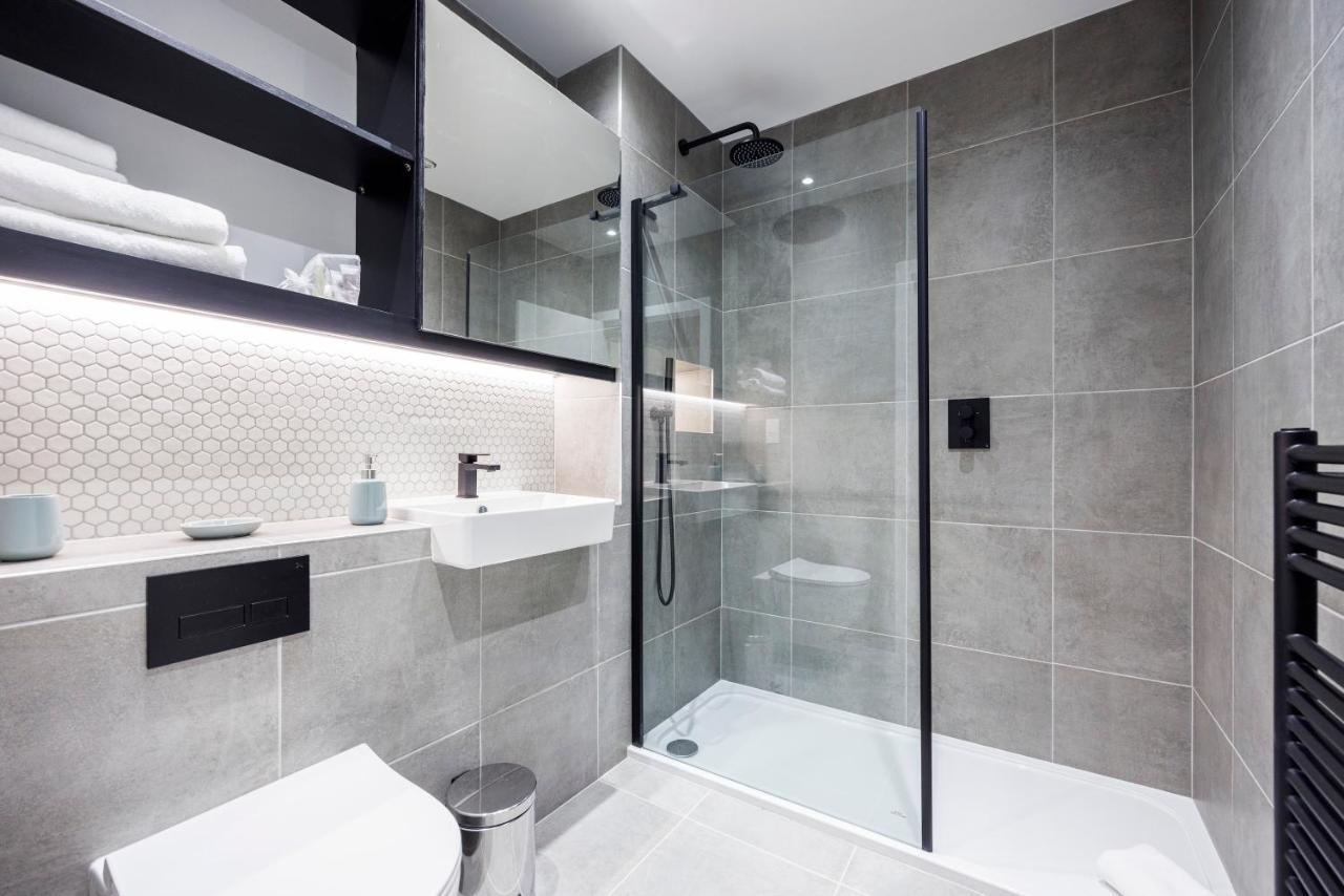 Leilighet Luxury Spacious 2 Bed Apartment, - Sk