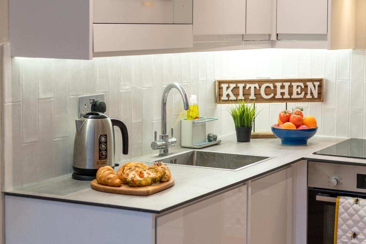 Westfield 2 Bedroom Near Notting Hill Appartement Londen