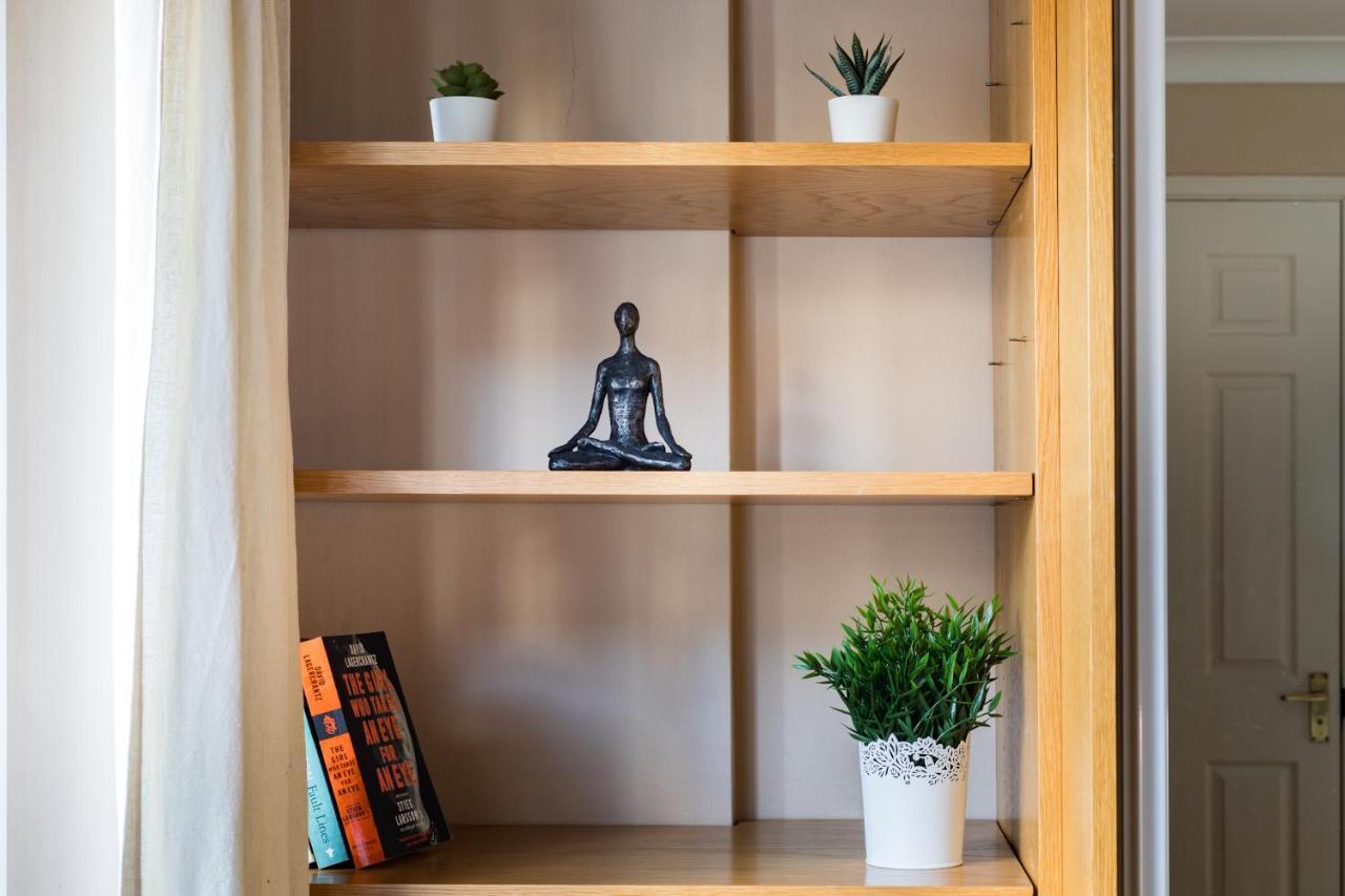 The Fulham Apartment *