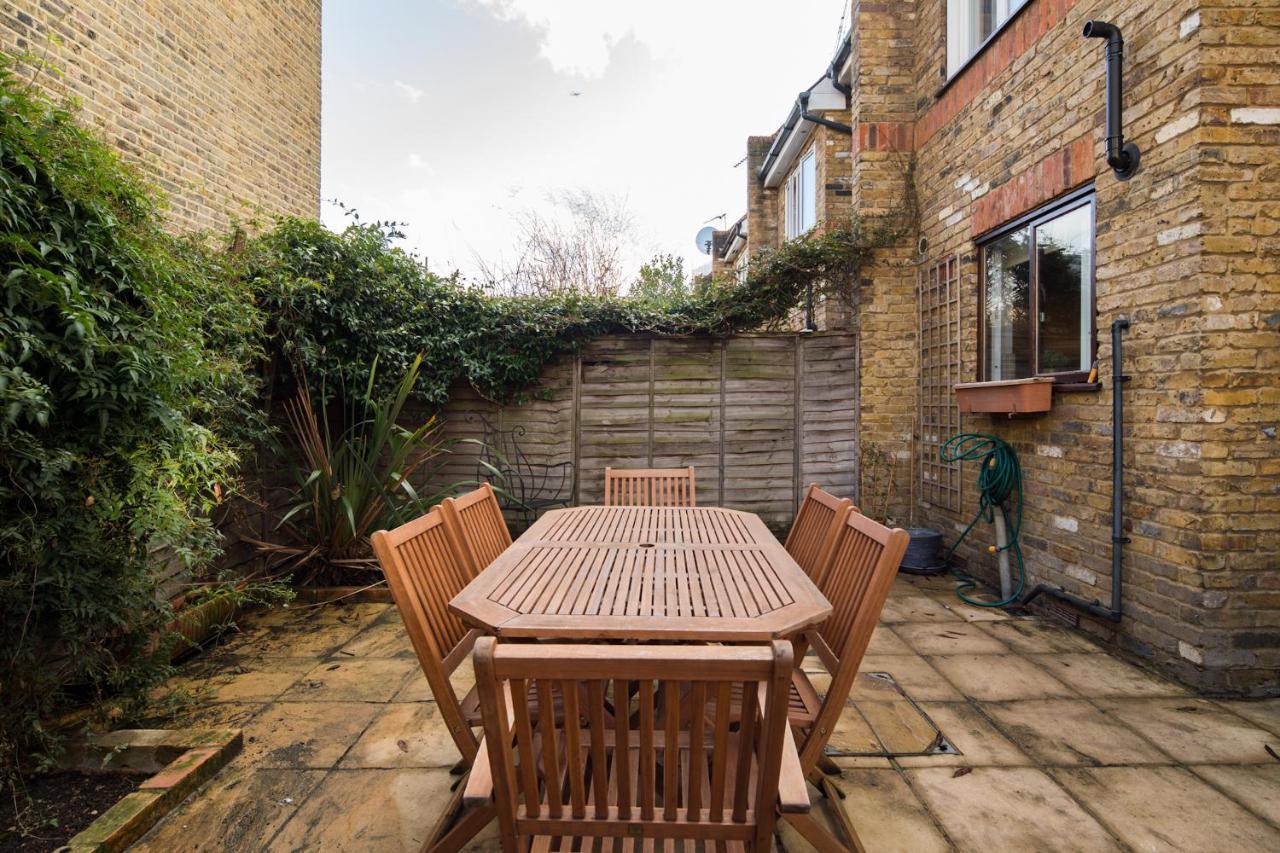 The Fulham Apartment *
