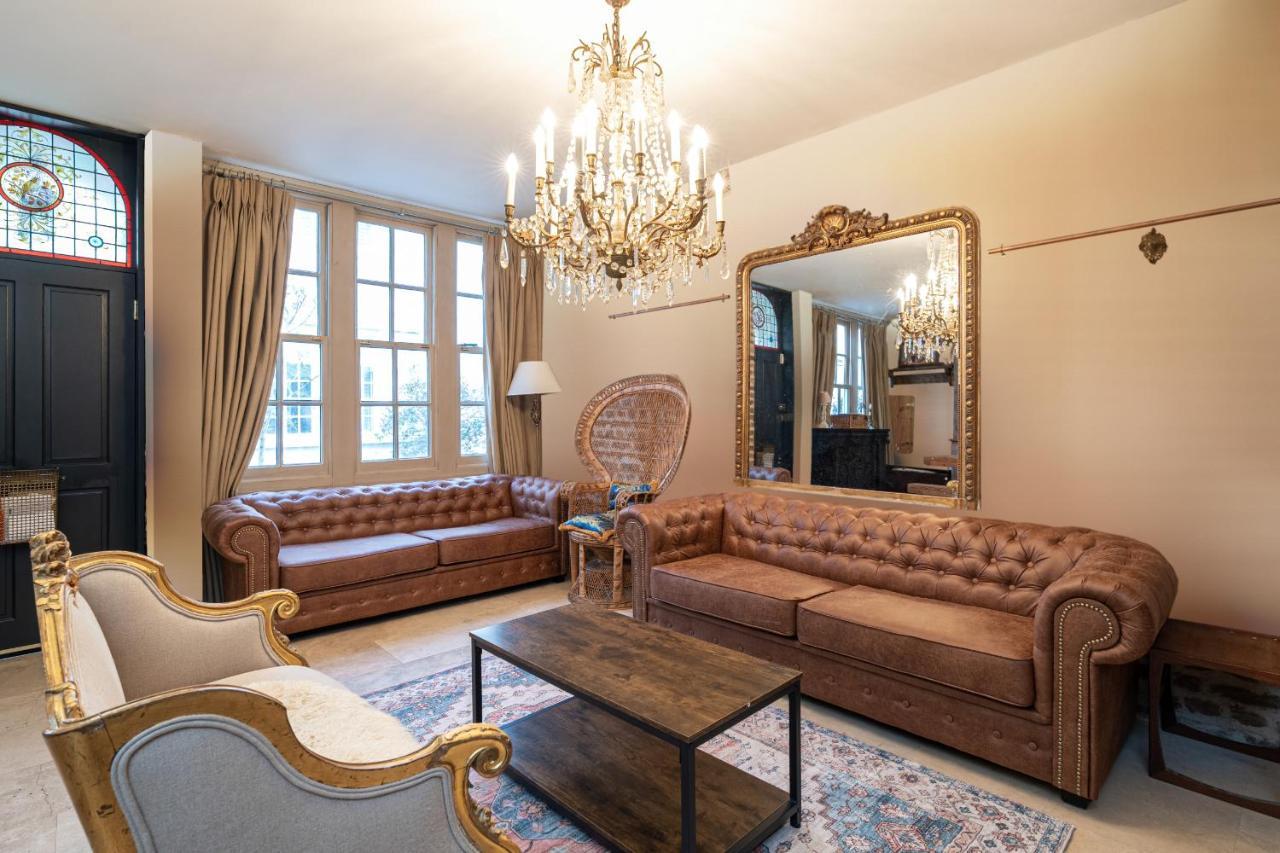 Stone Built Vintage Chic House In The Heart Of Knightsbridge Vakantiehuis Londen