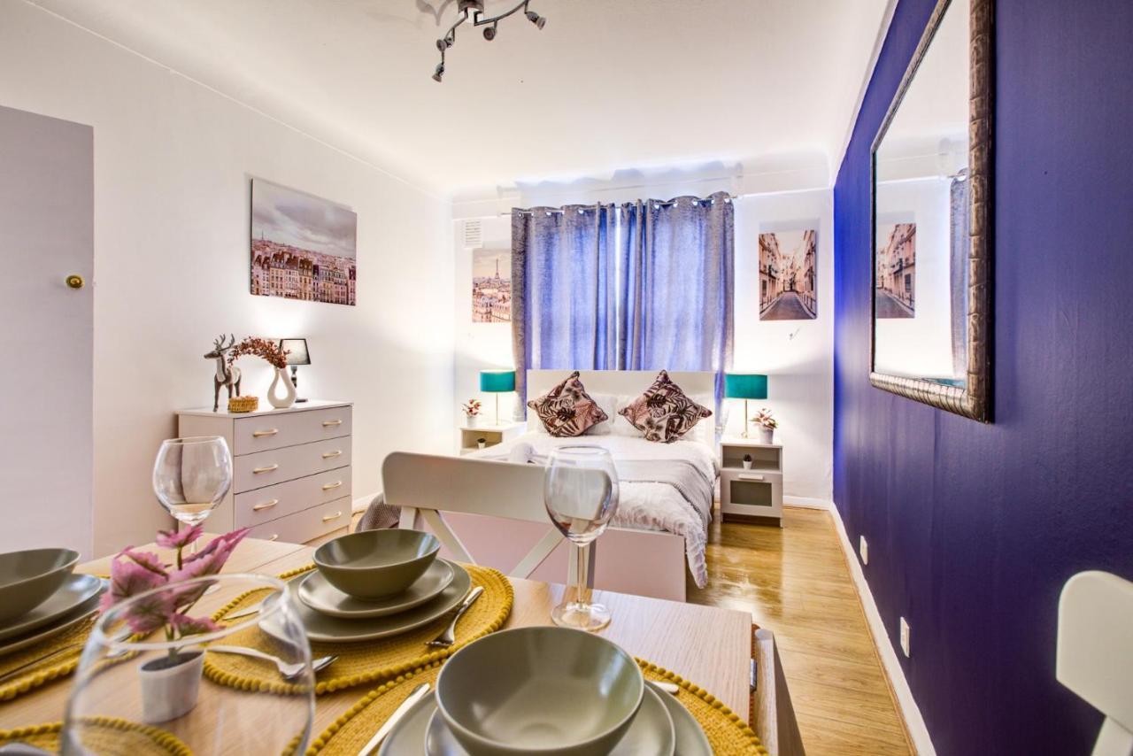 Evelyn Beautiful 2 Bedroom Londen