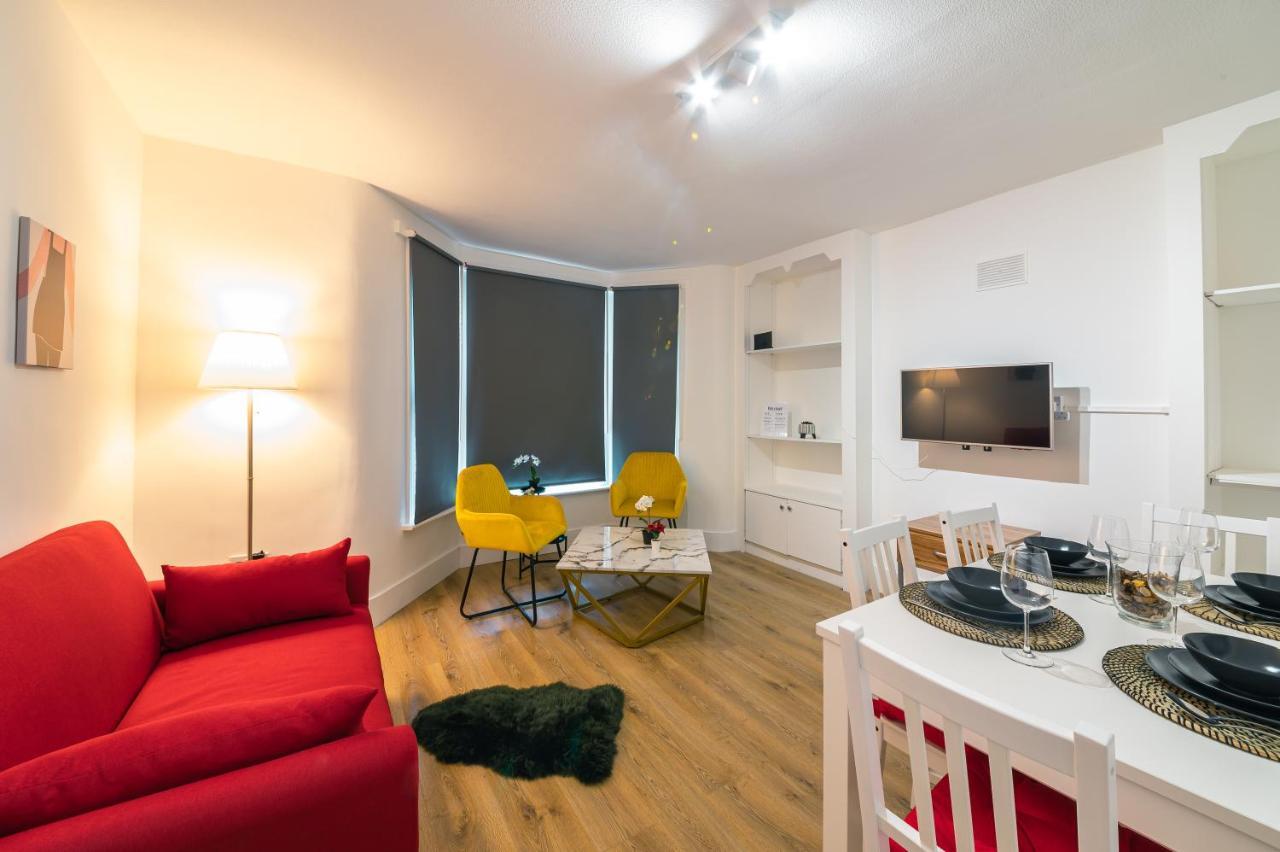 Stylish 2 Bedrooms Little Venice - 44 * London