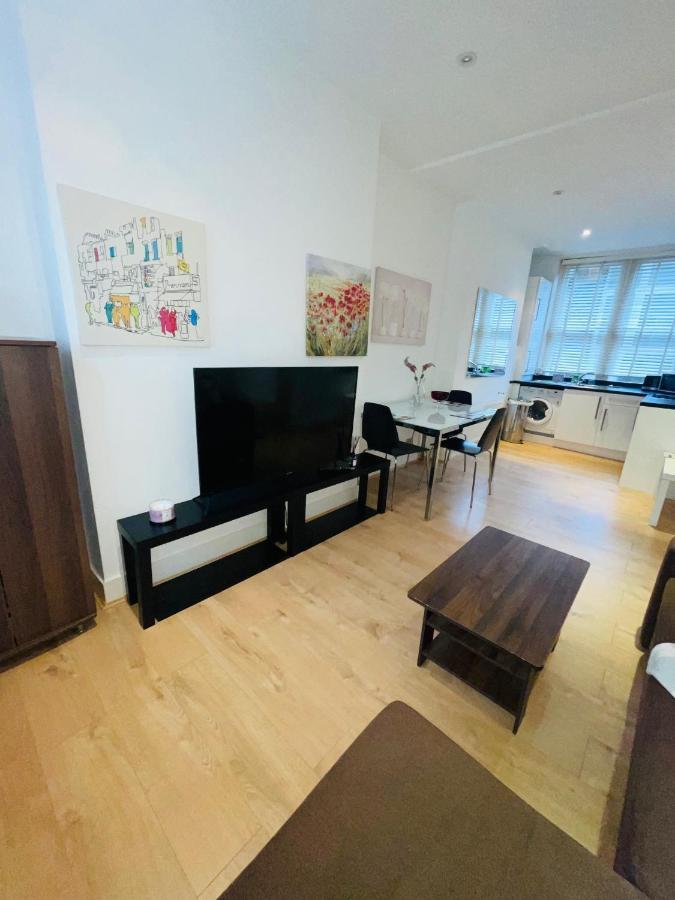 Leilighet Amazing 2 Bedroom London