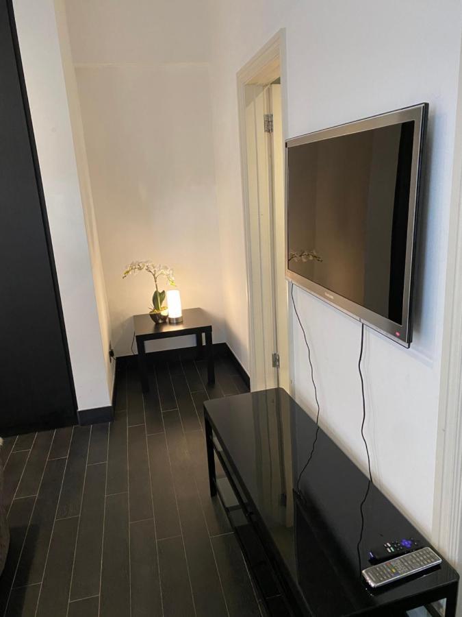 Apartment Beautiful Modern Studio In High Street Kensington *