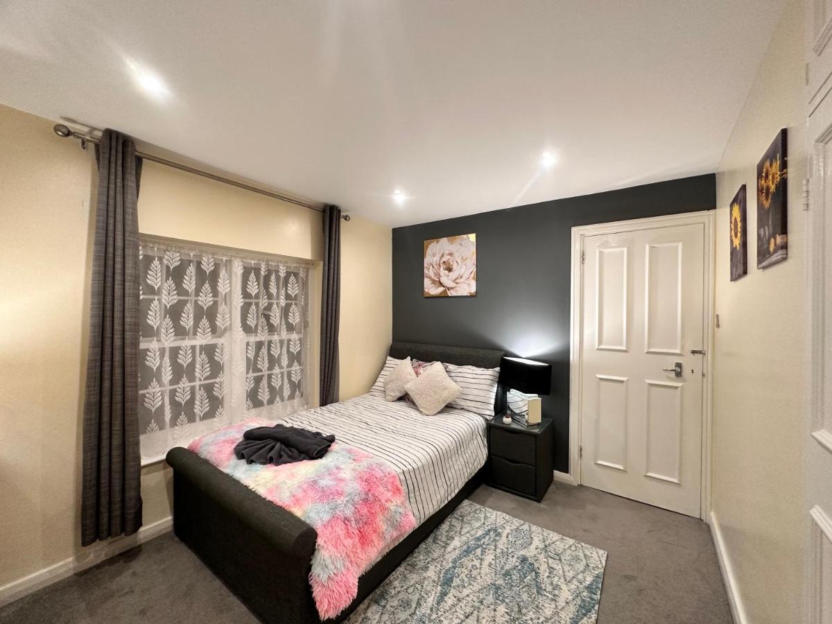 Marylebone 5-bedroom, 4 Baths Private Family
