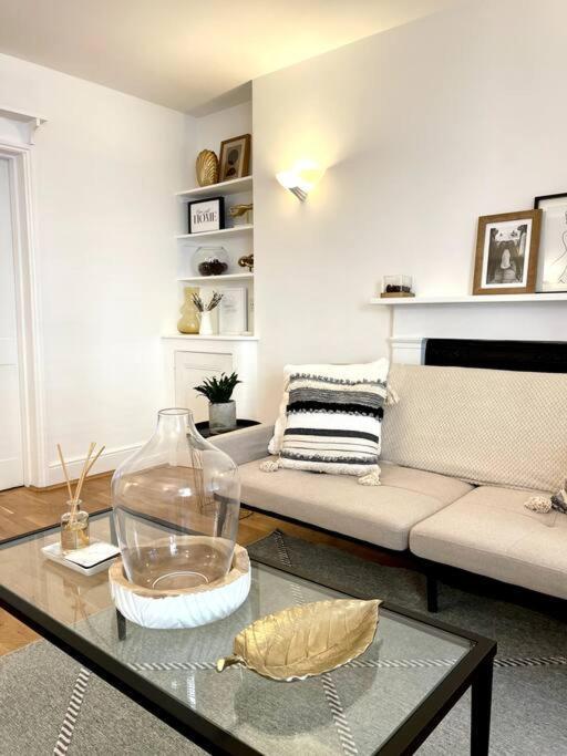 Central Soho Flat London