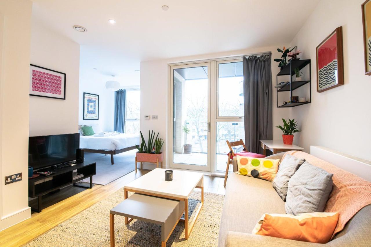 Modern, Light-filled In Trendy North