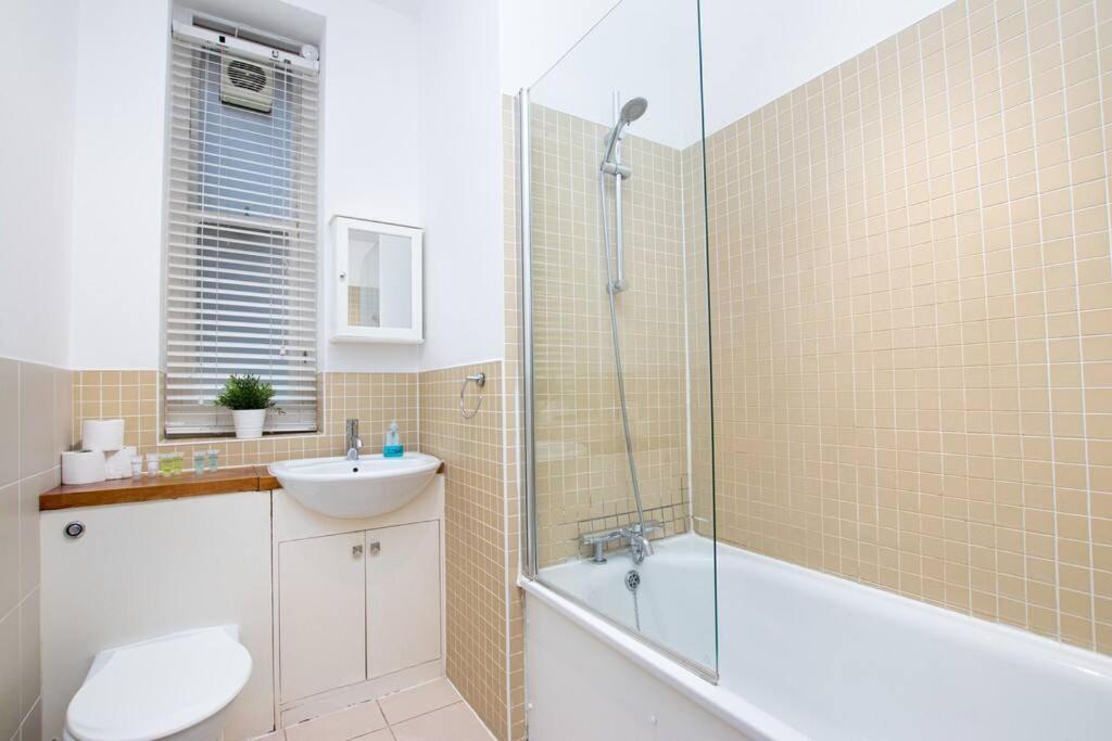 Chelsea Charm L Radiant 3br Elegance London
