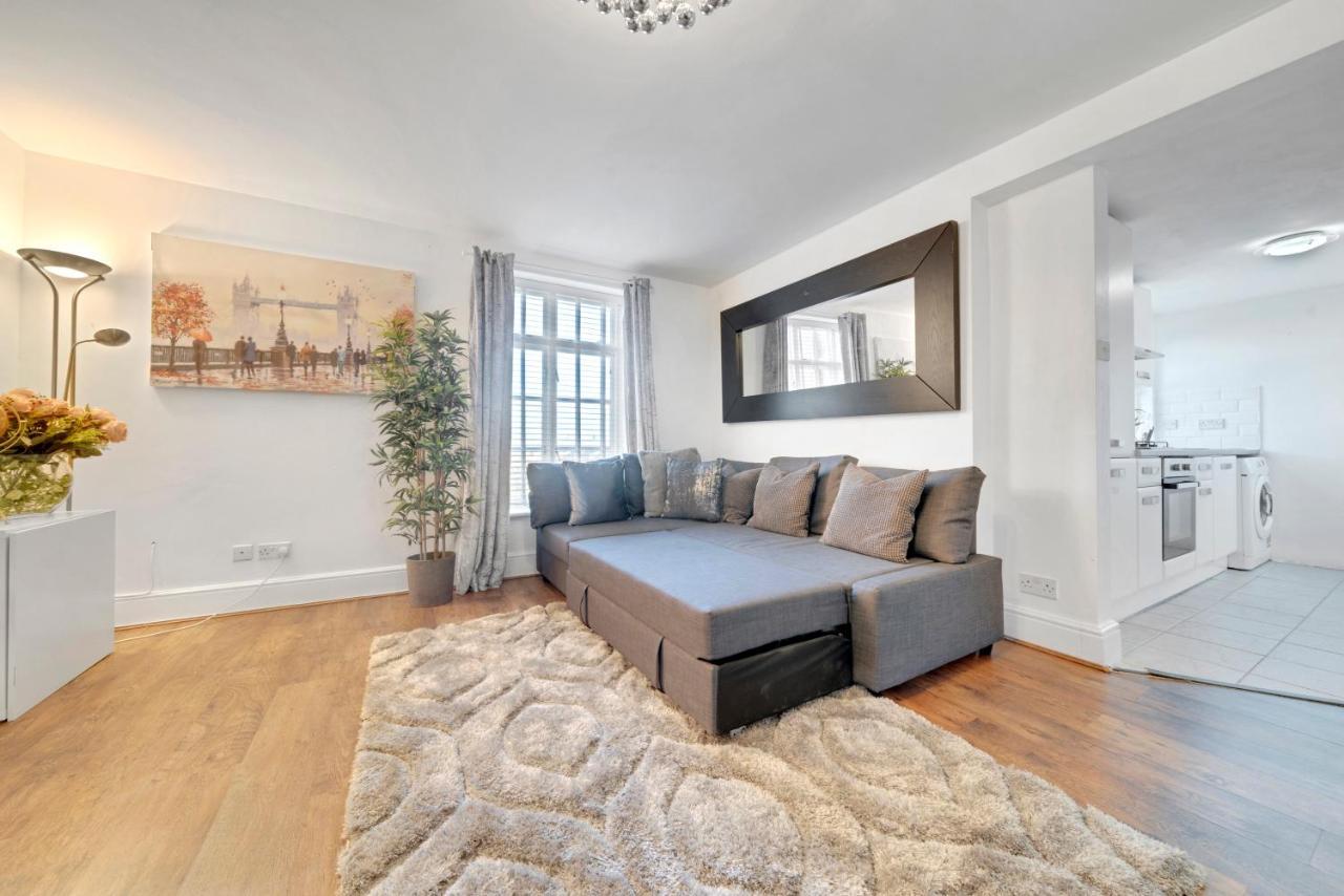 Modern Deluxe 2 Bedroom In Canning Town Excel Centre *