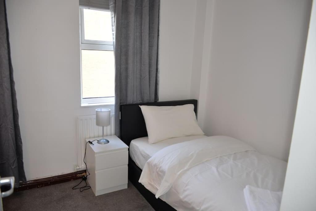 Zone 2, 2 Bedroom House