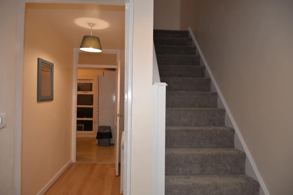 4 Bedroom House Сasa de vacaciones Londres