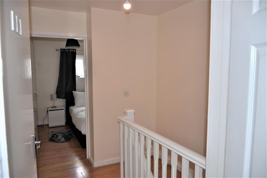4 Bedroom House * Londres