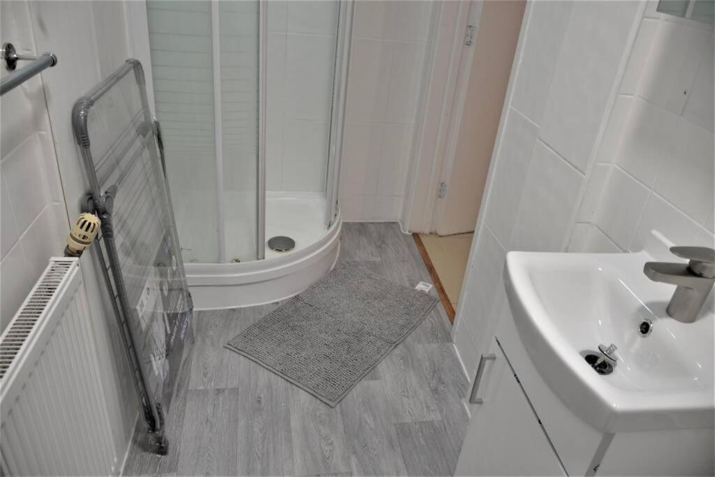 Сasa de vacaciones 4 Bedroom House *