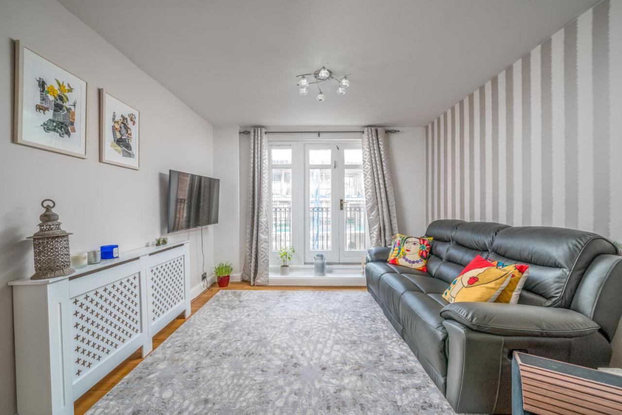 Altido Fantastic Flat Near Vauxhall Gardens * London