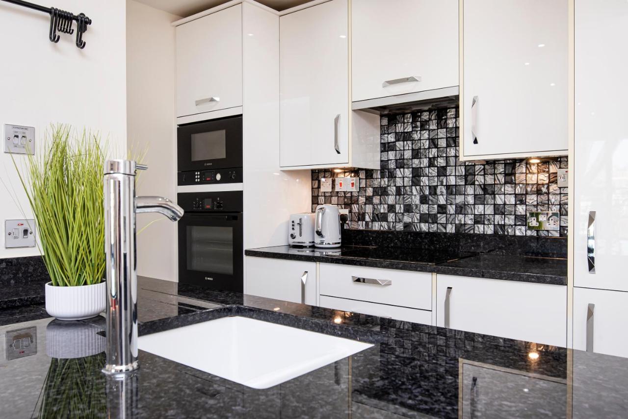 And Spacious 2 Bed Leilighet *
