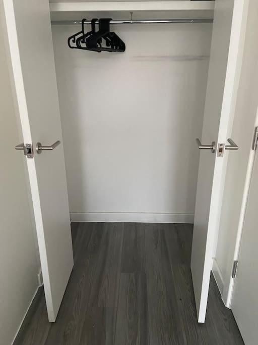 Leilighet Modern 1-bedroom Close To City Airport *