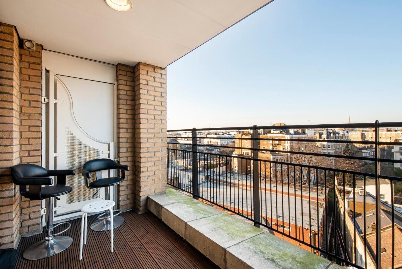 Leilighet And Spacious 2 Bed London