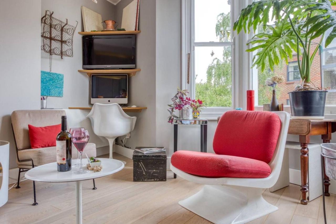 Beautiful And Airy 1 Bedroom Flat - West *